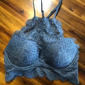 Like New! PINK lace bralette. Size S.